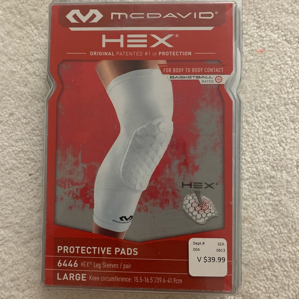 Protective knee pads